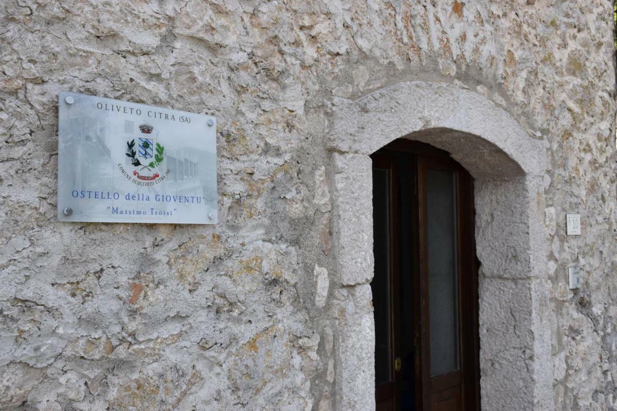 Ostello Della Gioventu Massimo Troisi 올리베토씨트라 외부 사진